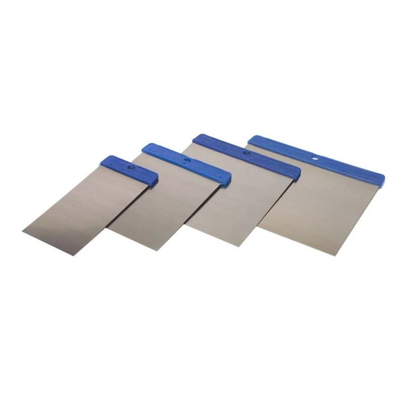 Putty knives